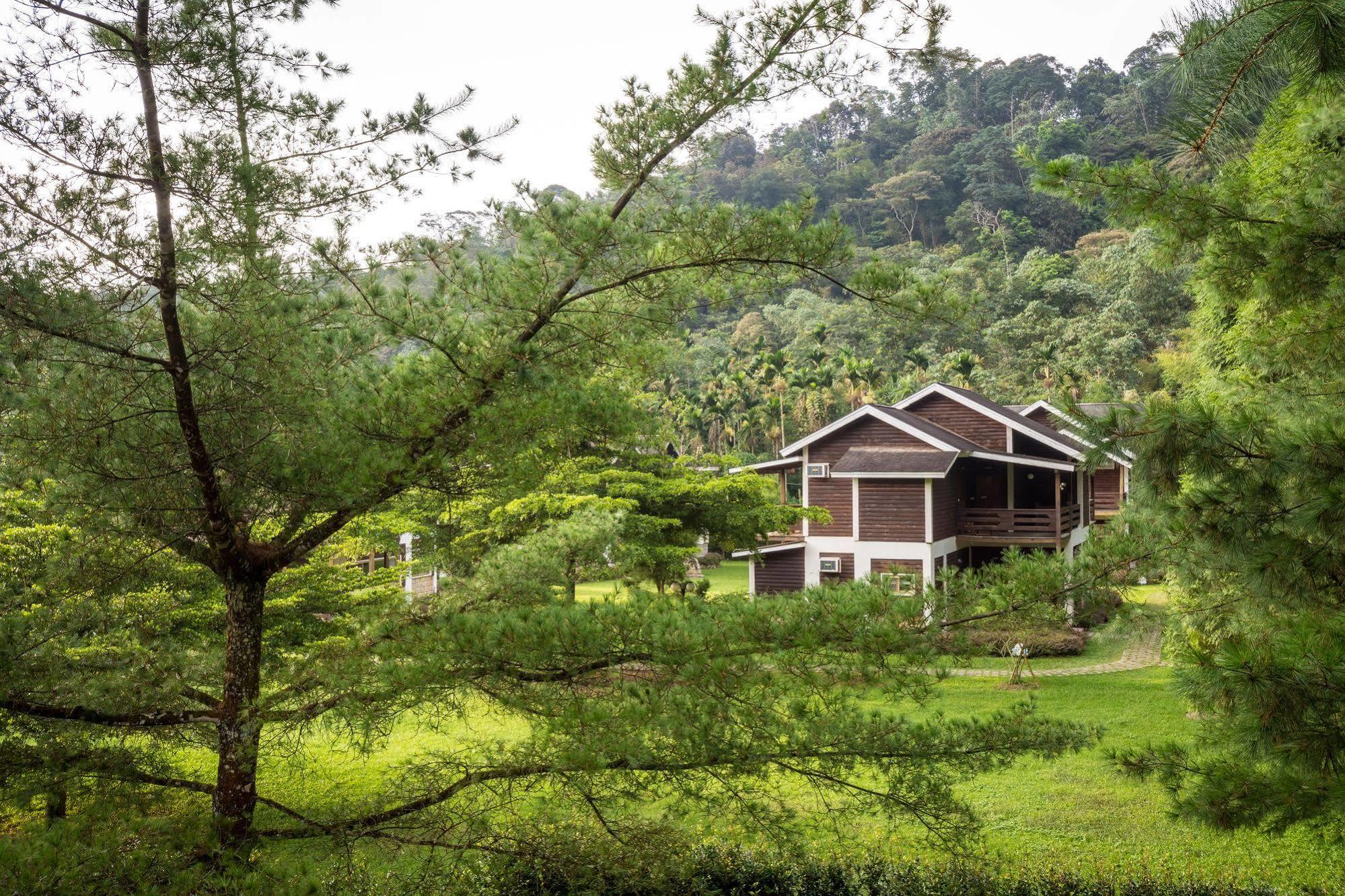 We Resort Sun Moon Lake Eksteriør billede